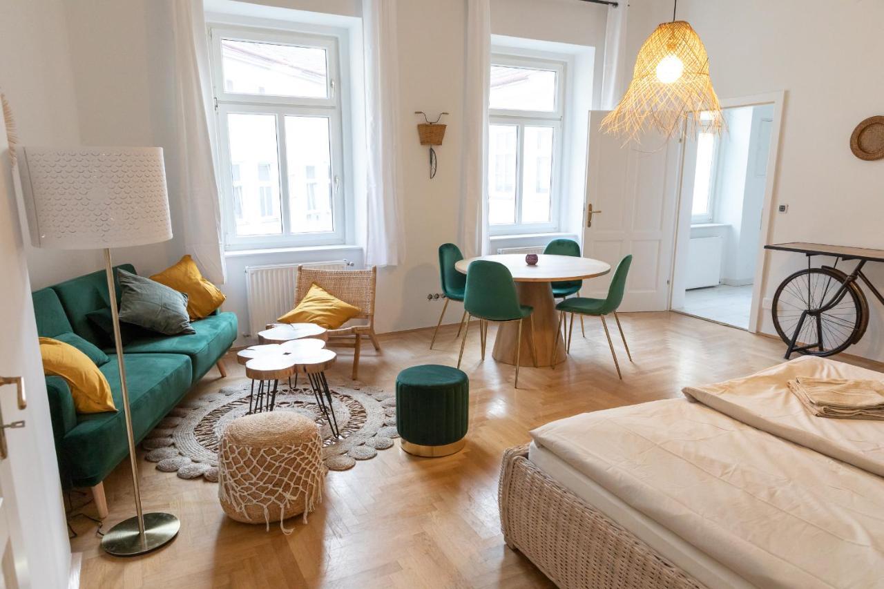 Design Apartments Near Mariahilferstrasse Виена Екстериор снимка